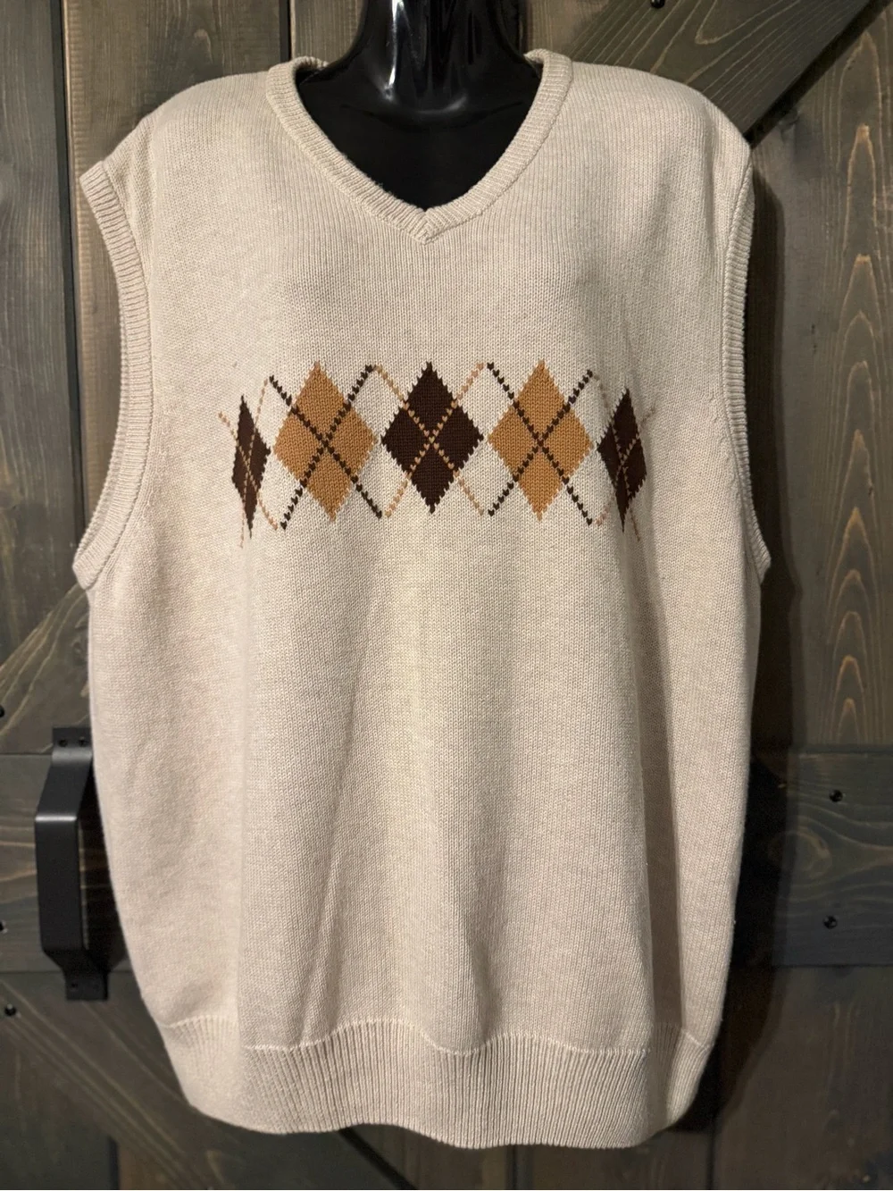 Saddlebred Men's Cream Argyle V-Neck Sweater Vest XXL